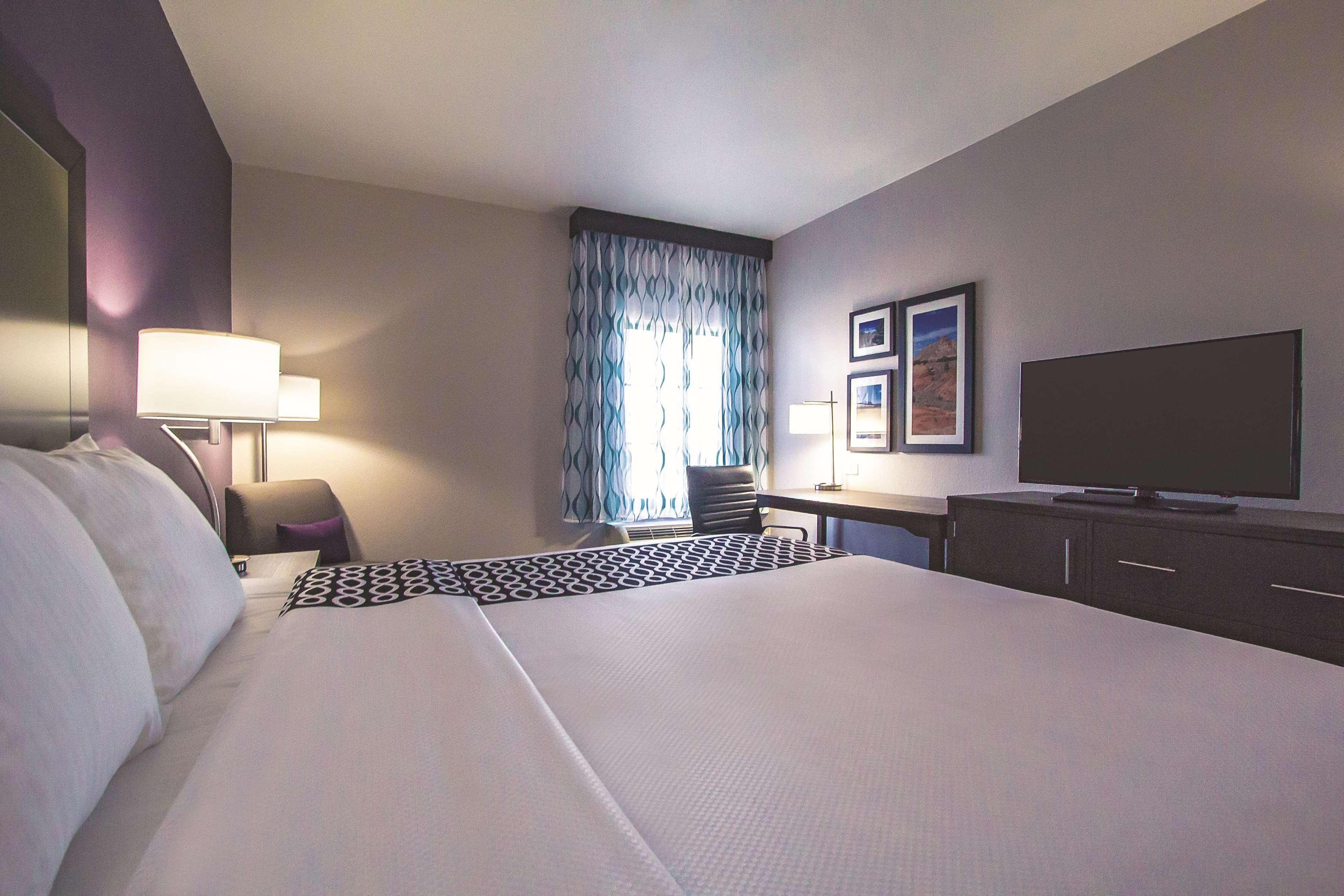 Hotel La Quinta By Wyndham Pampa Exteriér fotografie