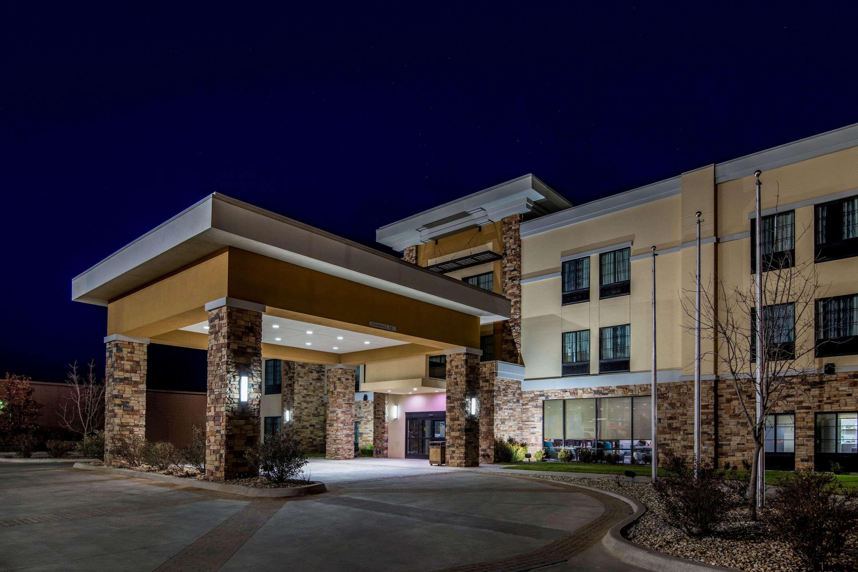 Hotel La Quinta By Wyndham Pampa Exteriér fotografie