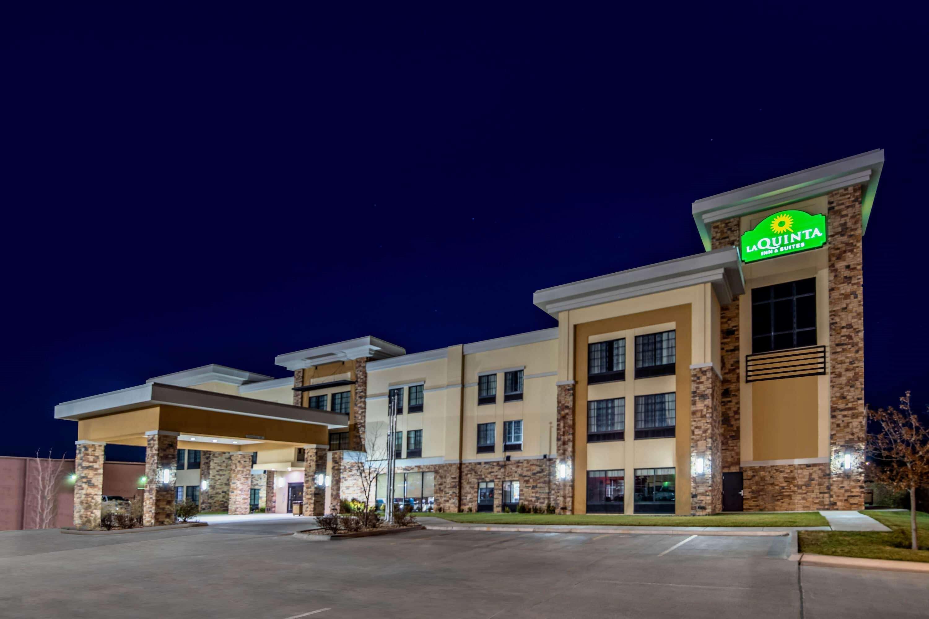 Hotel La Quinta By Wyndham Pampa Exteriér fotografie